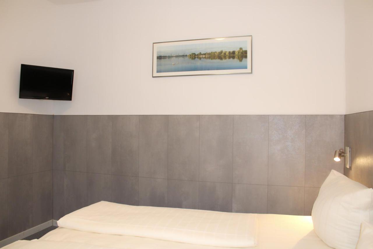 Cvjm Hotel Am Dom Lubeck Ngoại thất bức ảnh