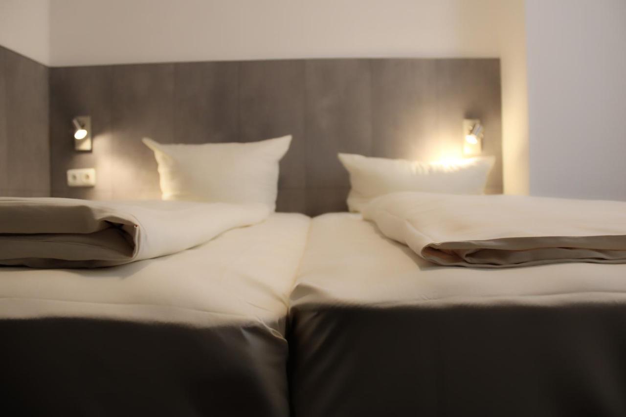 Cvjm Hotel Am Dom Lubeck Ngoại thất bức ảnh