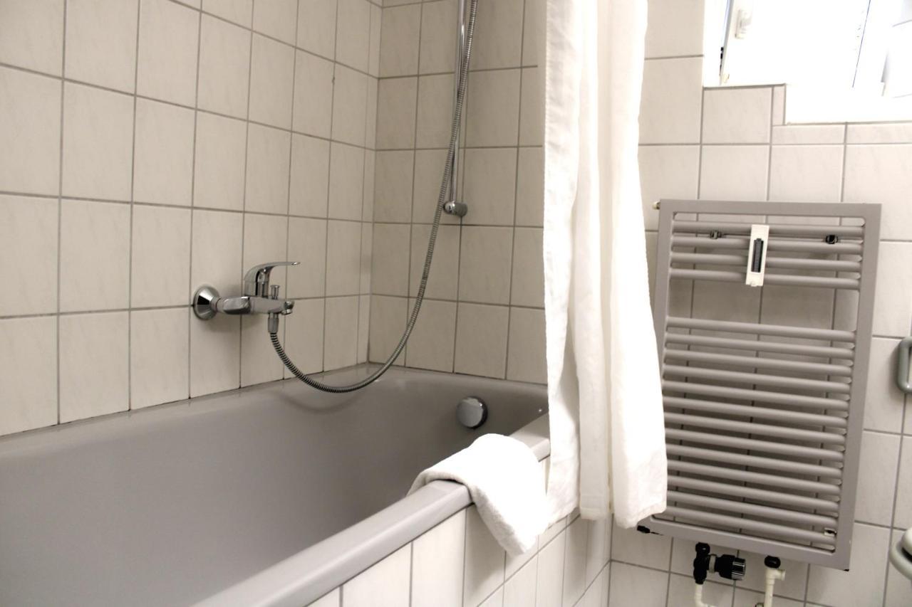 Cvjm Hotel Am Dom Lubeck Ngoại thất bức ảnh