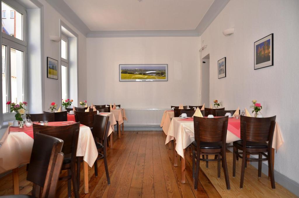 Cvjm Hotel Am Dom Lubeck Ngoại thất bức ảnh